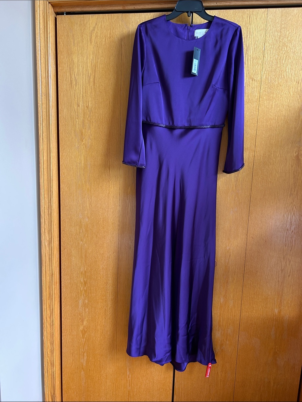 Elegant Amethyst Long-Sleeve Maxi Dress